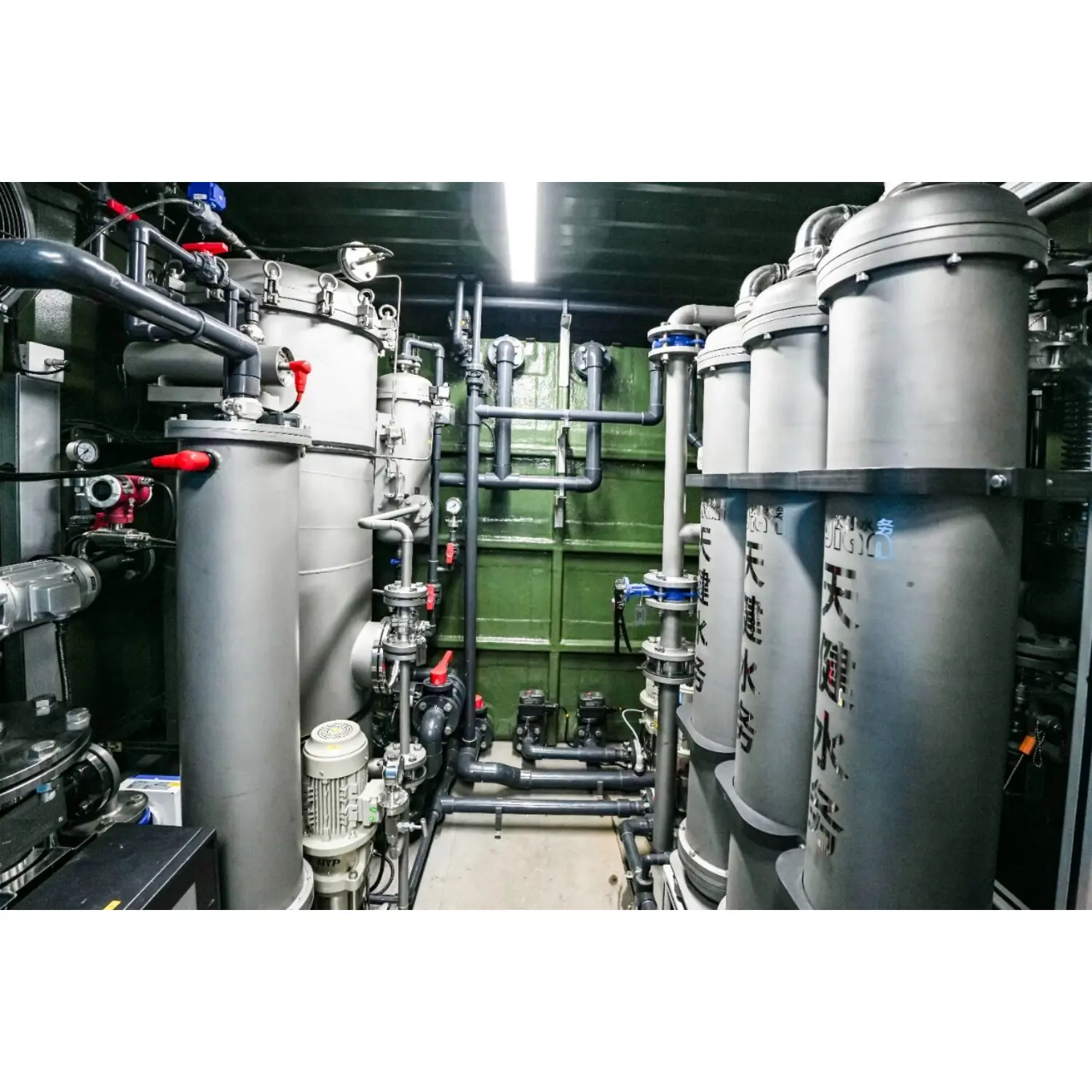 t.jian containerized mobile seawater desalination system 02 t.jian containerized mobile seawater desalination system 02